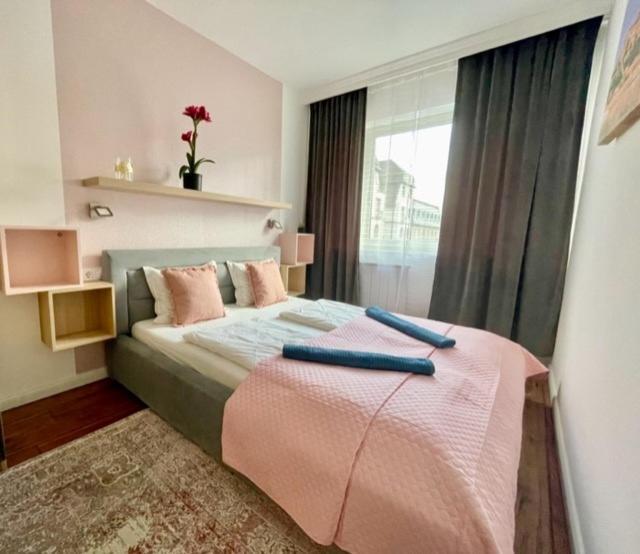 Home R52-4 #Freeparking Budapest Eksteriør bilde